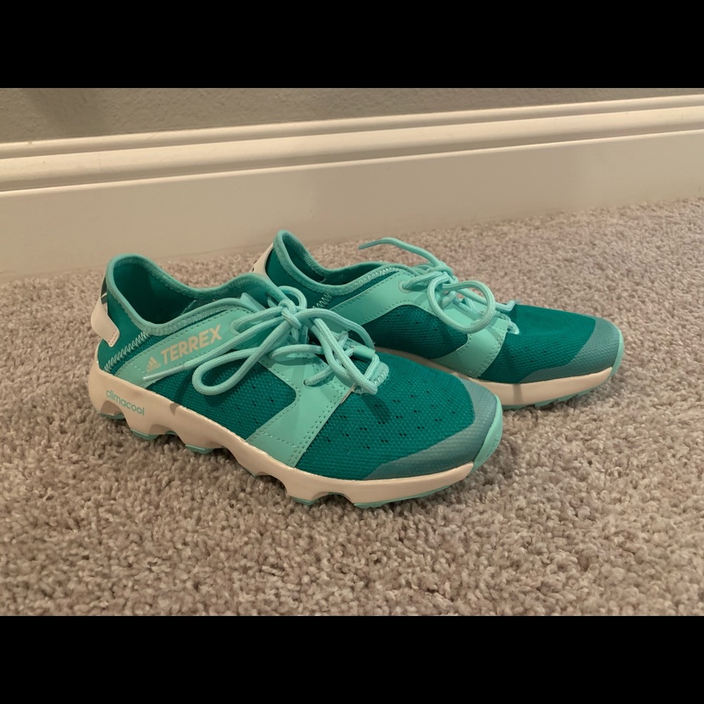 All terrain shoes